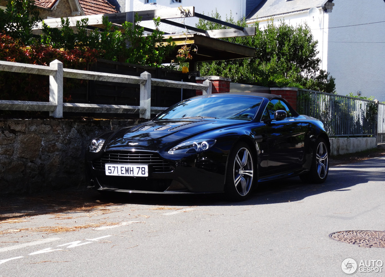 Aston Martin V8 Vantage N400 Roadster