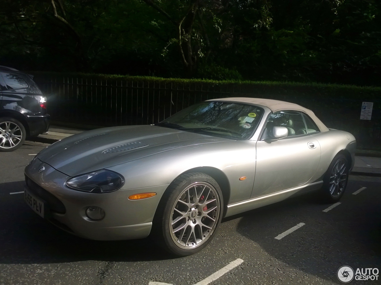 Jaguar XKR 4.2-S Convertible