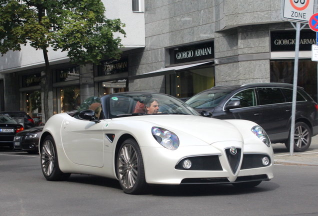 Alfa Romeo 8C Spider