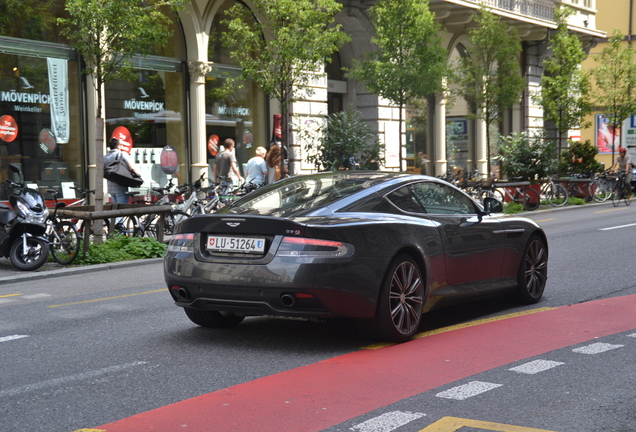 Aston Martin DB9 2013