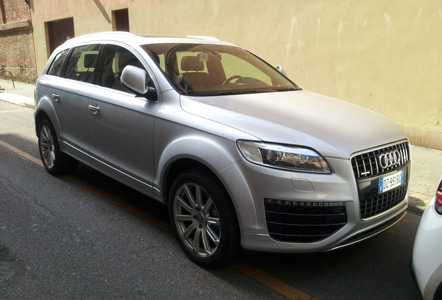 Audi Q7 V12 TDI