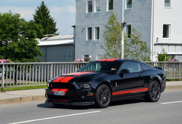 Ford Mustang Shelby GT500 2013