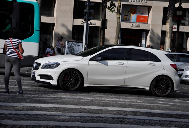 Mercedes-Benz A 45 AMG