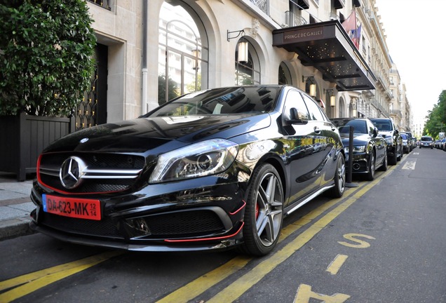 Mercedes-Benz A 45 AMG