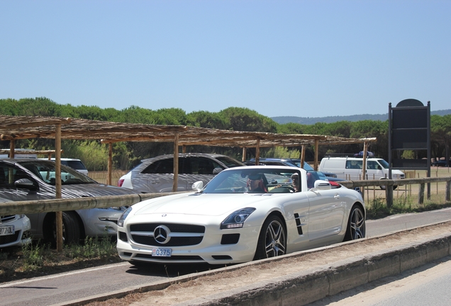 Mercedes-Benz SLS AMG Roadster