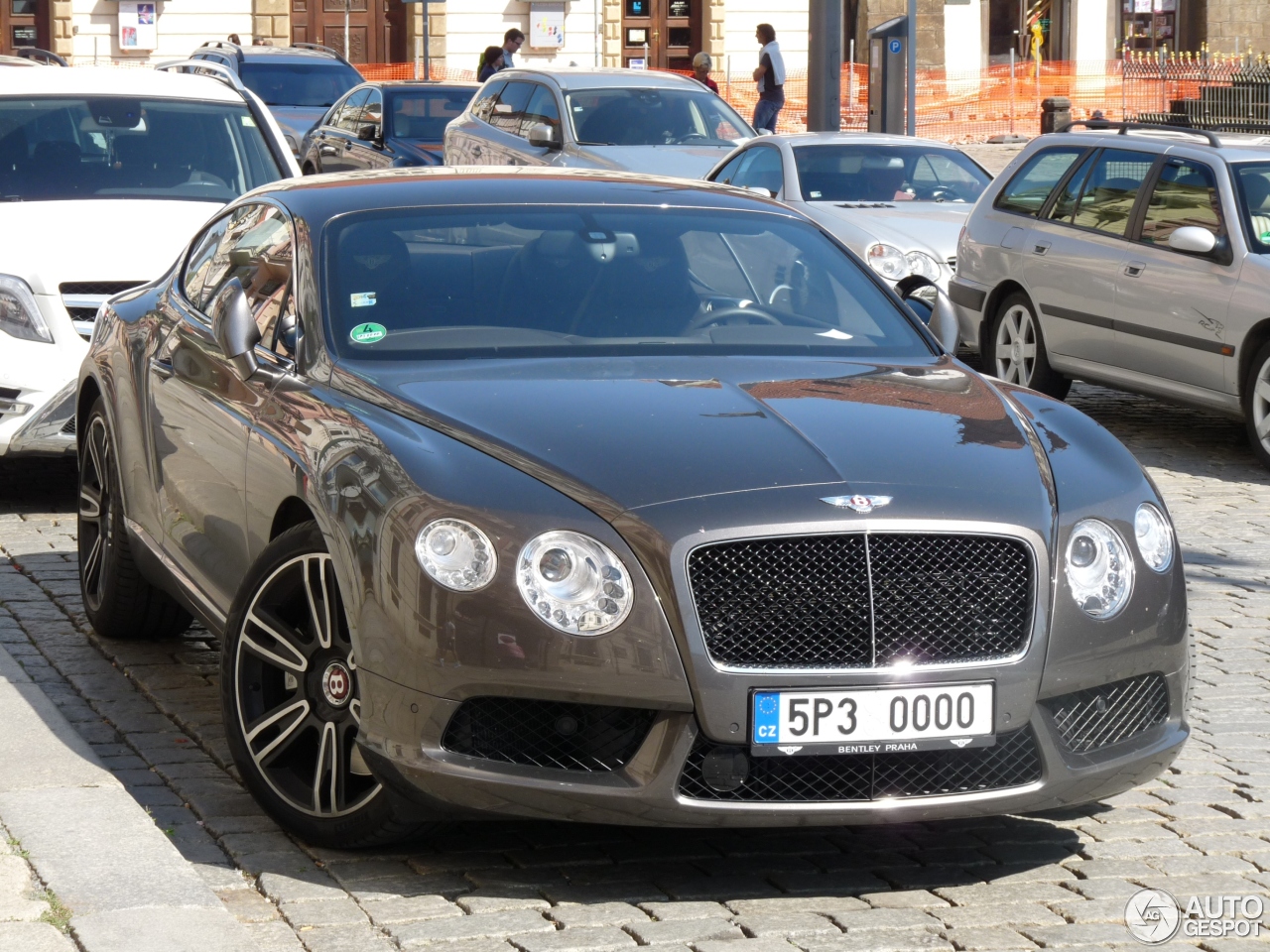 Bentley Continental GT V8