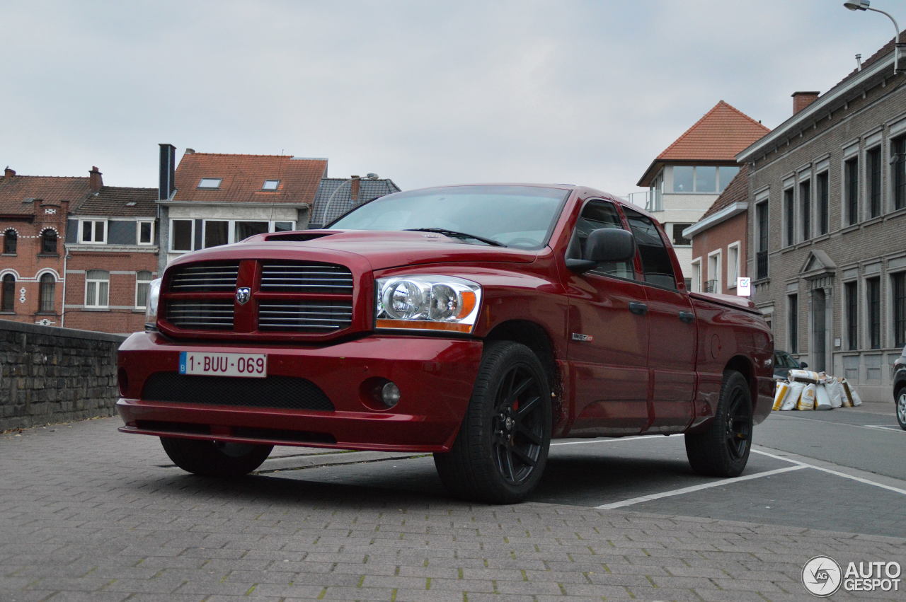 Dodge RAM SRT-10 Quad-Cab