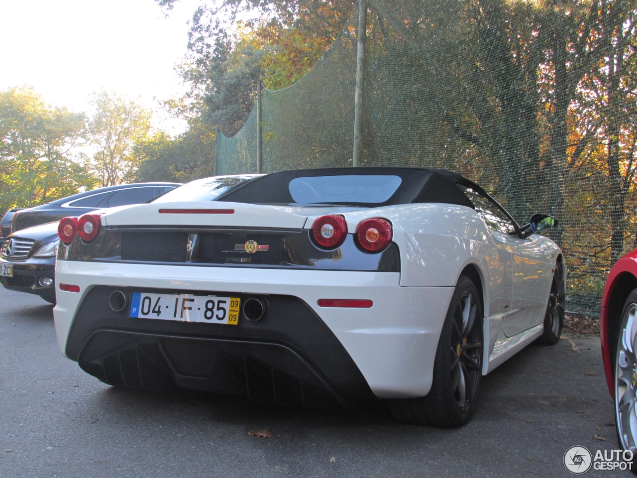 Ferrari Scuderia Spider 16M