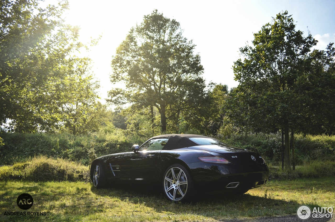 Mercedes-Benz SLS AMG Roadster