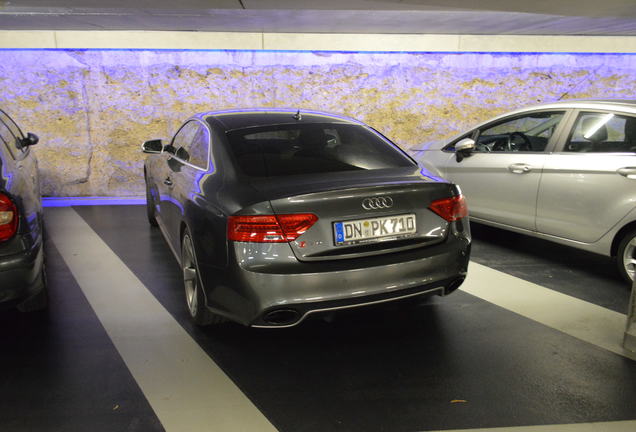 Audi RS5 B8 2012