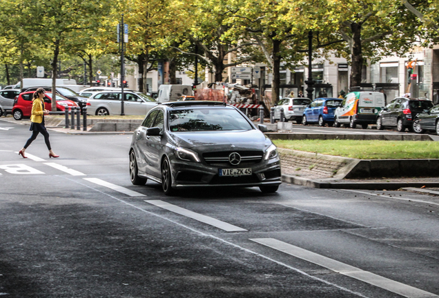 Mercedes-Benz A 45 AMG