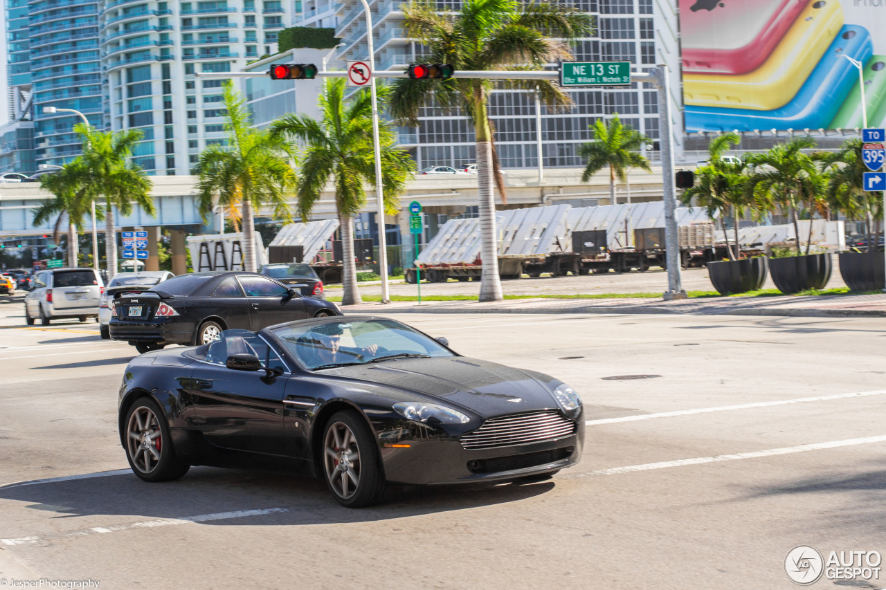 Aston Martin V8 Vantage Roadster