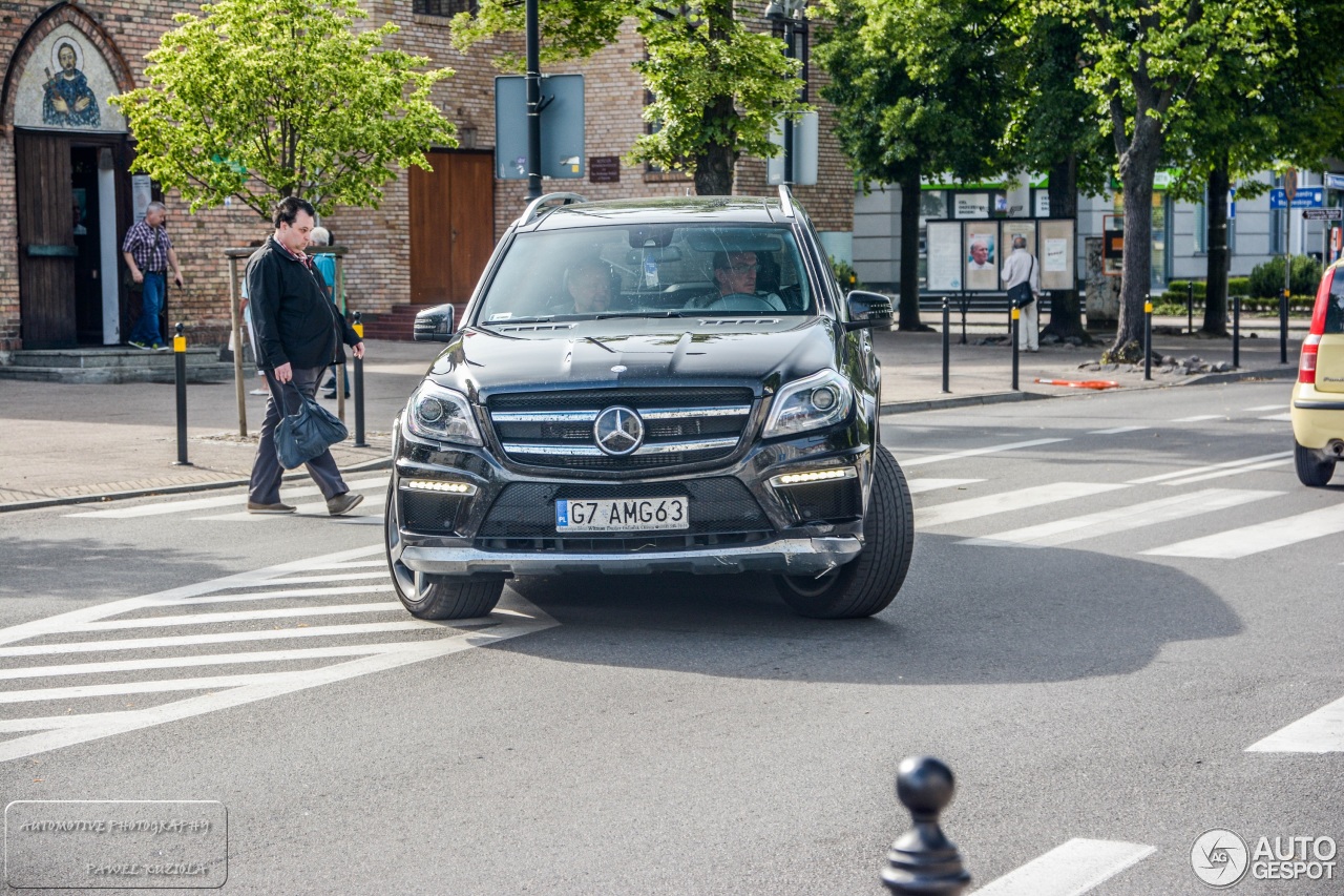 Mercedes-Benz GL 63 AMG X166