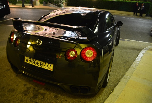 Nissan GT-R 2011