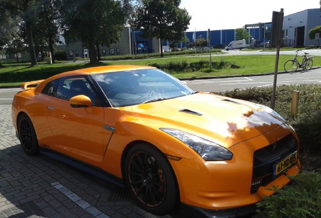 Nissan GT-R