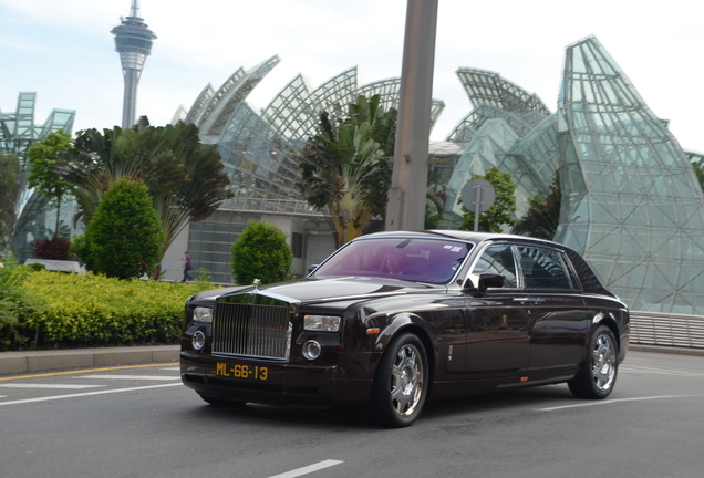 Rolls-Royce Phantom EWB