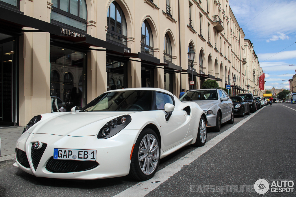 Alfa Romeo 4C Coupé