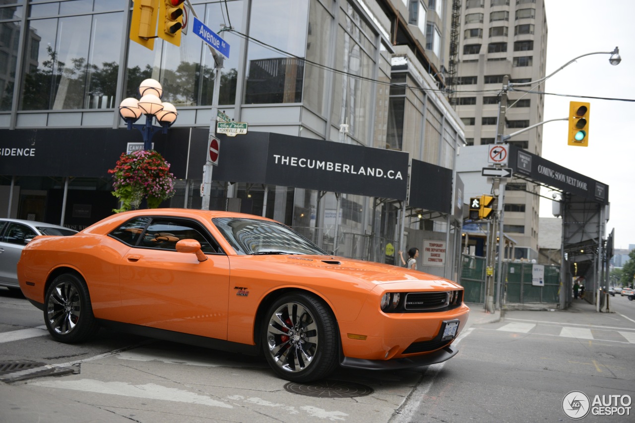 Dodge Challenger SRT-8 392