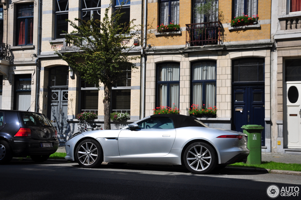 Jaguar F-TYPE S Convertible