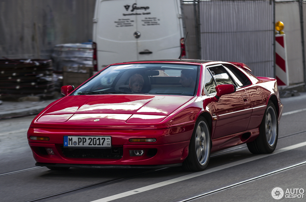 Lotus Esprit S4