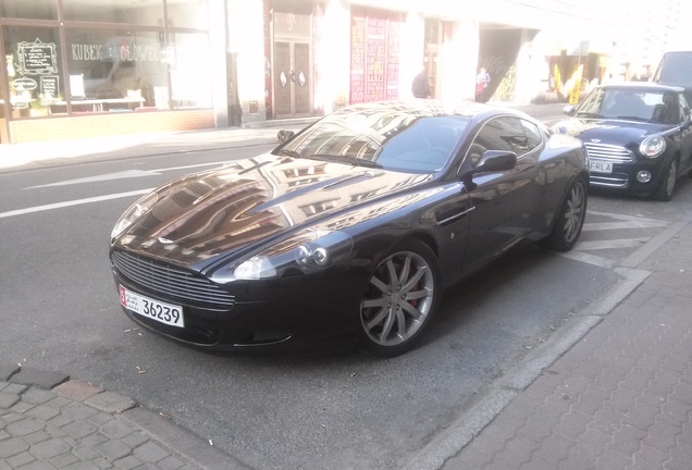 Aston Martin DB9