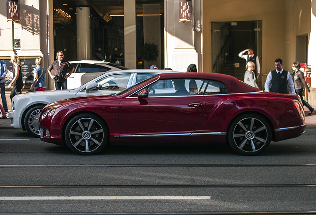 Bentley Continental GTC 2012