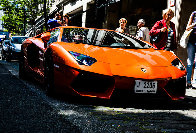 Lamborghini Aventador LP700-4