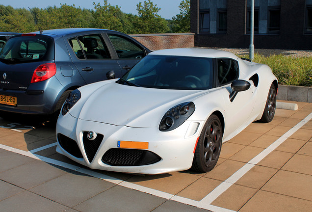 Alfa Romeo 4C Launch Edition