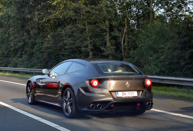 Ferrari FF