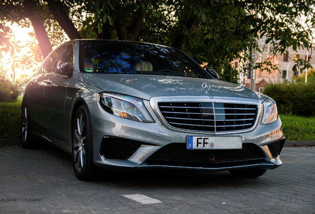 Mercedes-Benz S 63 AMG V222