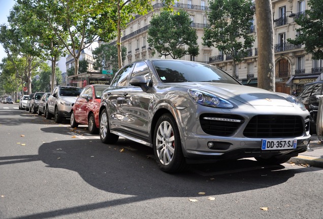 Porsche 958 Cayenne GTS