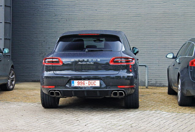 Porsche 95B Macan Turbo