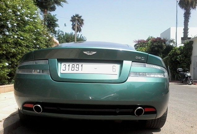 Aston Martin DB9