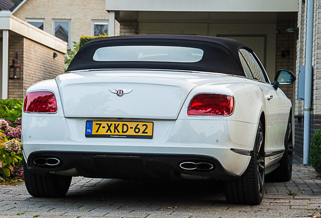 Bentley Continental GTC V8