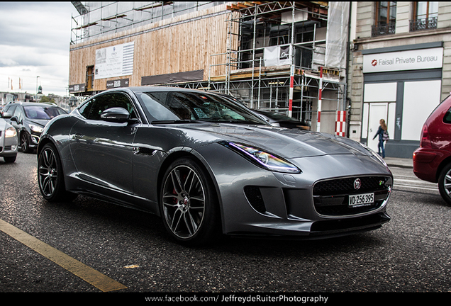 Jaguar F-TYPE R Coupé