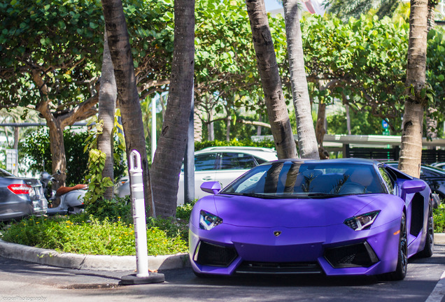 Lamborghini Aventador LP700-4 Roadster