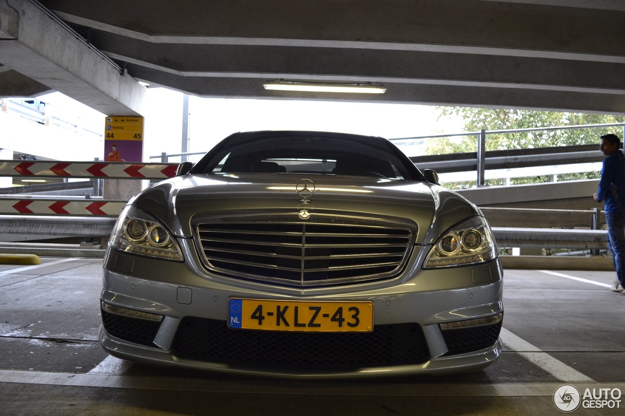 Mercedes-Benz S 63 AMG W221 2011