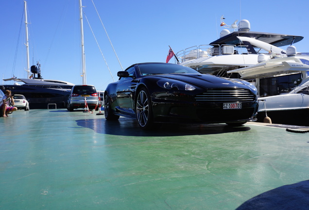 Aston Martin DBS Volante