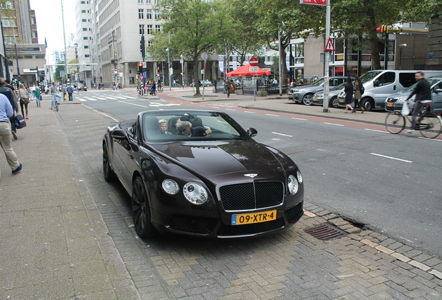 Bentley Continental GTC V8