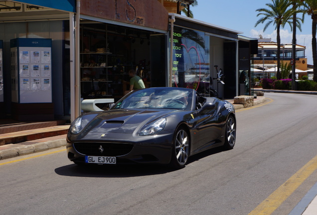 Ferrari California