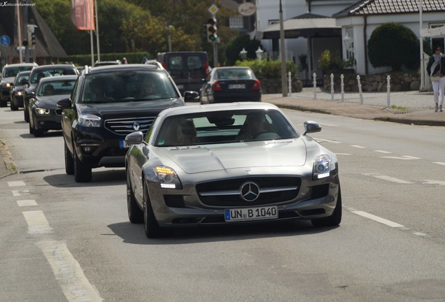 Mercedes-Benz SLS AMG Roadster