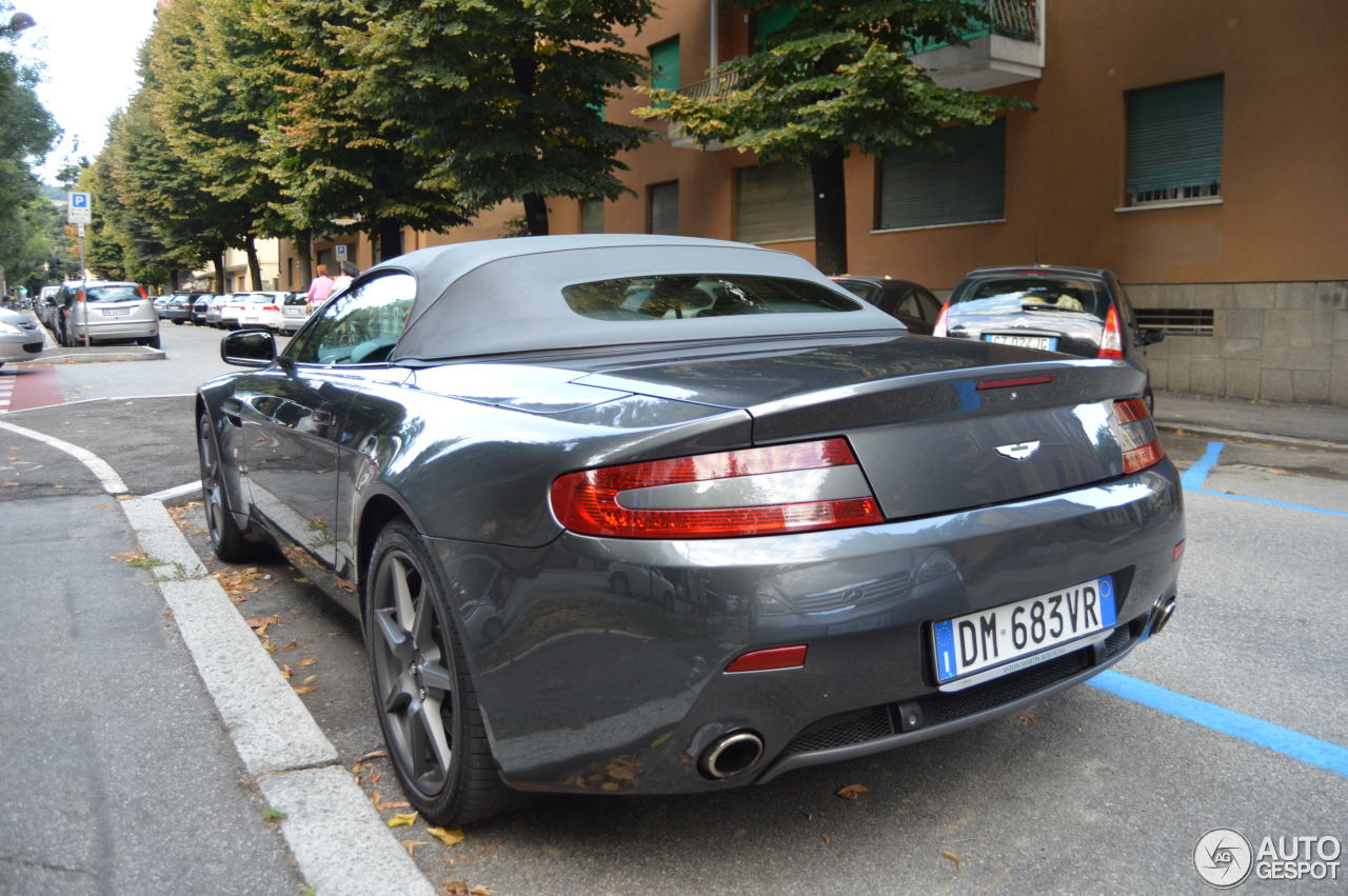 Aston Martin V8 Vantage Roadster