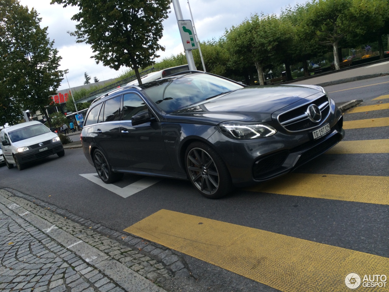 Mercedes-Benz E 63 AMG S212 2013