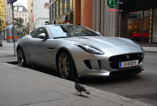 Jaguar F-TYPE S Coupé