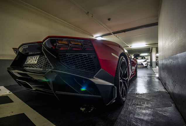 Lamborghini Aventador LP700-4 Roadster MVM Automotive Design