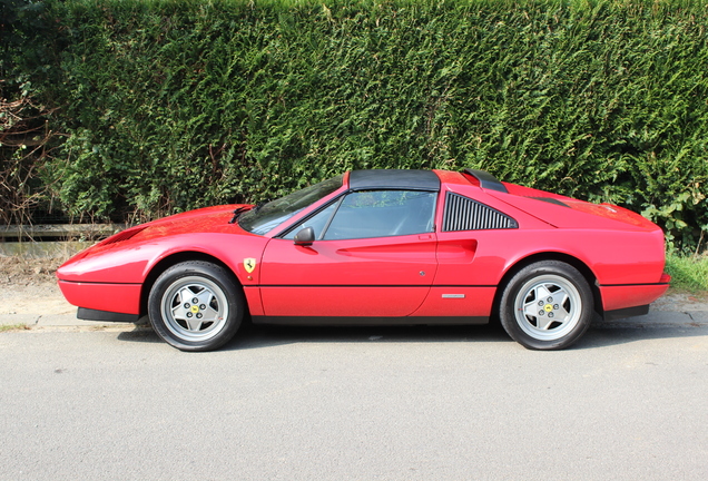 Ferrari 328 GTS