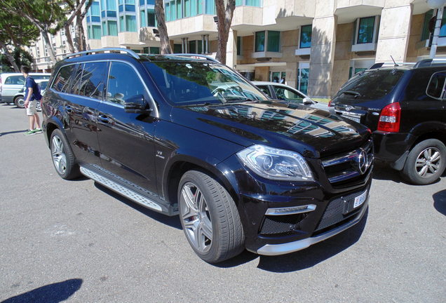 Mercedes-Benz GL 63 AMG X166