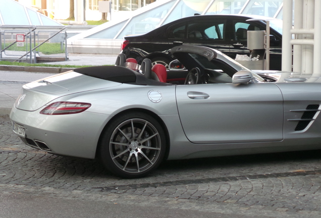 Mercedes-Benz SLS AMG Roadster