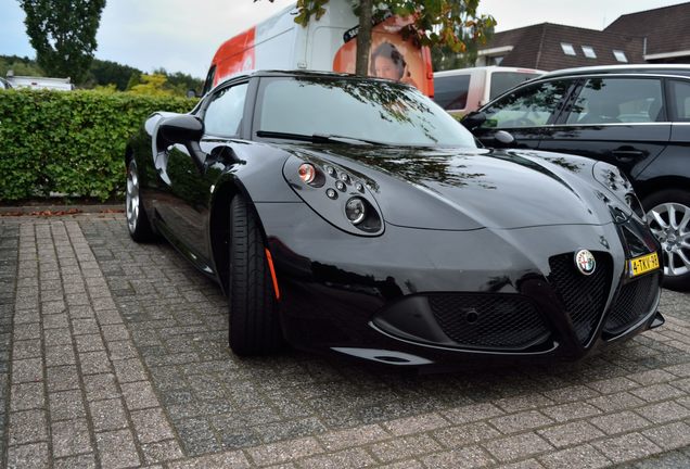 Alfa Romeo 4C Coupé