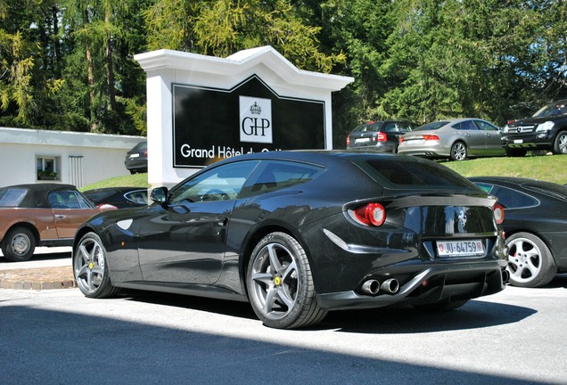 Ferrari FF